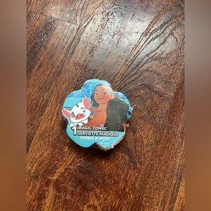 Moana magic towel